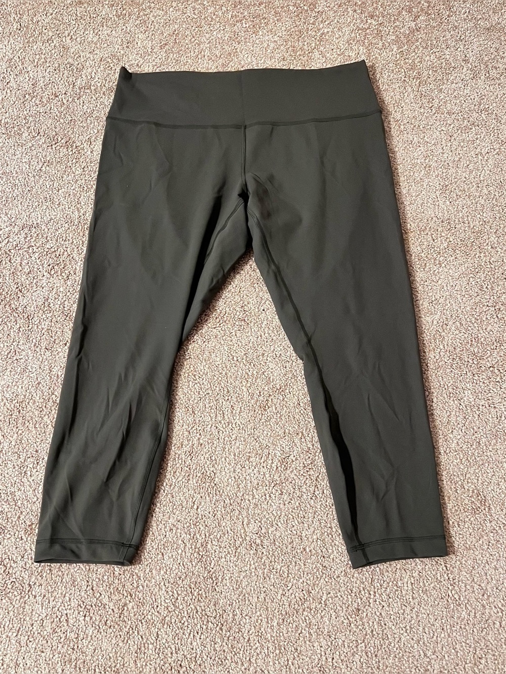 Women’s Lululemon leggings